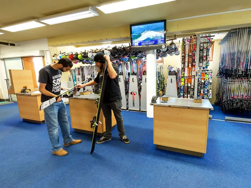 Skiverhuur winkel Sport Conny's in HNr. 184b [Dorf], Alpbach