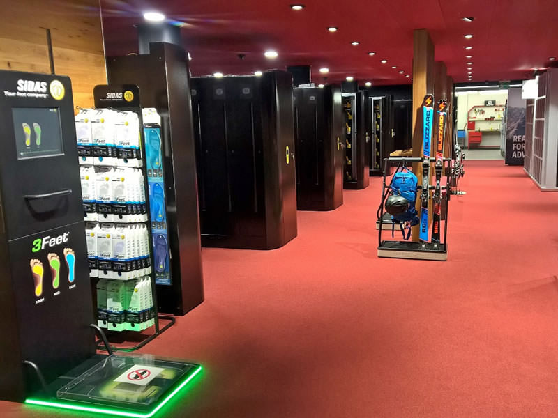 Skiverhuur winkel Paarsenn Sports in Im Hotel Seehof, Promenade 159, Davos-Dorf